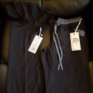 GT performance scrub set size xs